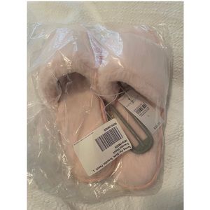 Ann Taylor - Pink Slippers, size large, NWT